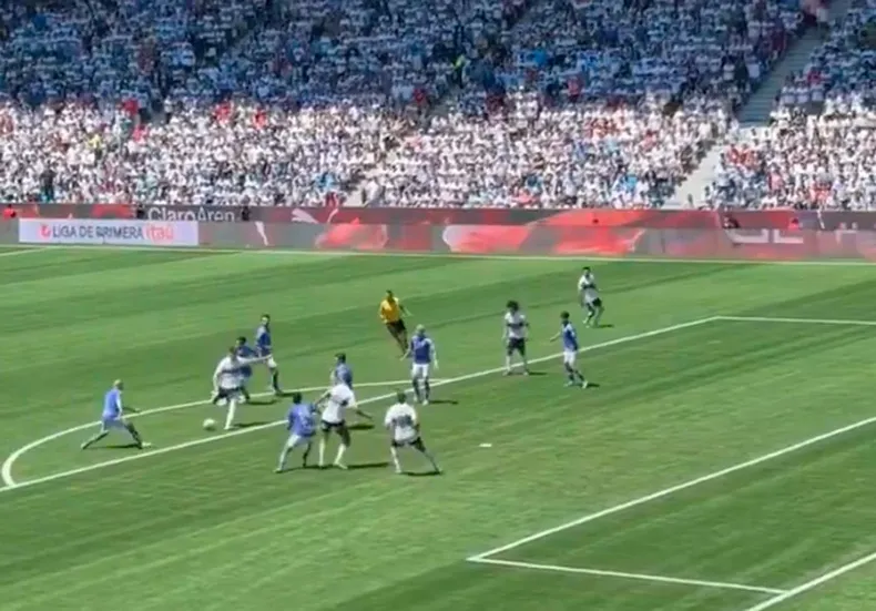 24804 la uc golazo.webp