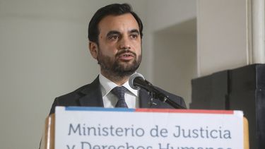 VIDEO| Ministro de Justicia descarta hackeo a Gendarmería en liberación de asesino: Documento llegó por conductos regulares