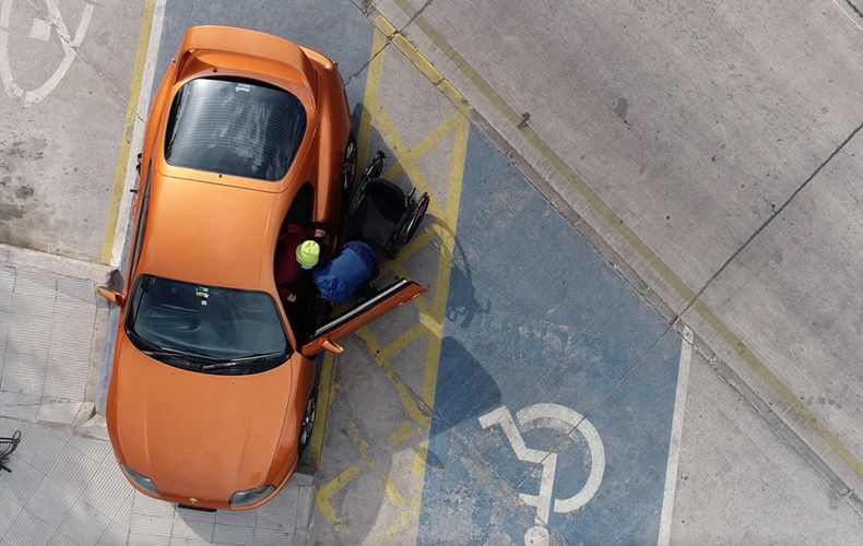 estacionamiento discapacidad.jpg