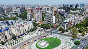 Remodelación de Plaza Baquedano avanza en 90% y se espera su apertura para las próximas semanas