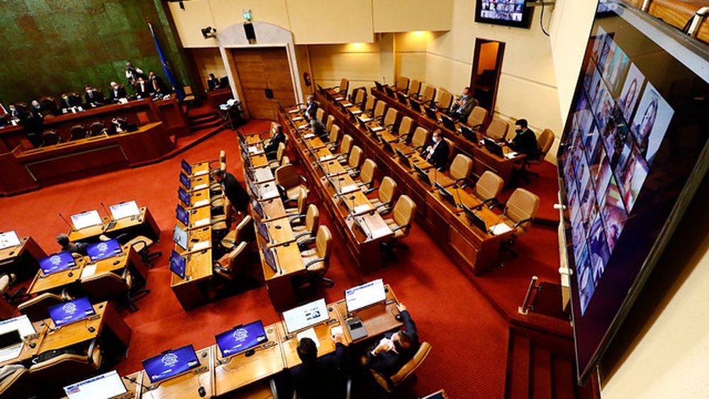 Cámara despacha al Senado proyecto que faculta al Presidente reservar uso prioritario del agua para consumo humano durante estado de catástrofe