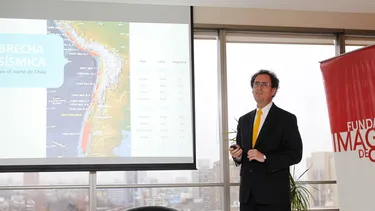 Juan Carlos de la Llera, nuevo rector PUC: Especialista en protección sísmica y nombrado por El Vaticano