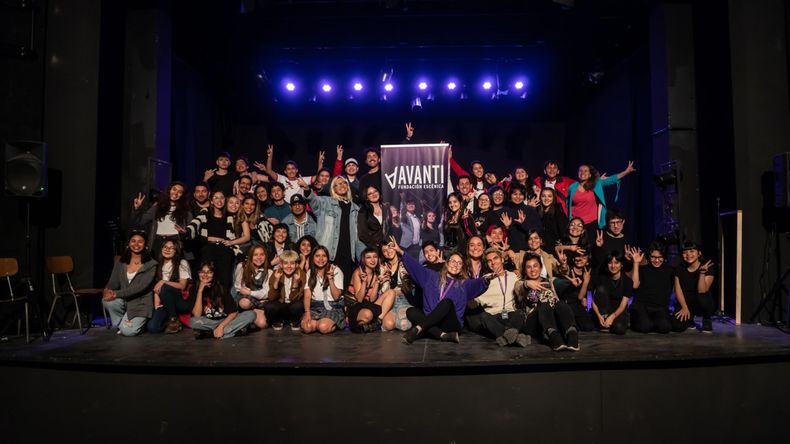 AVANTI.jpg