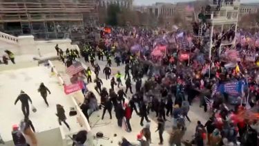 Asalto al Capitolio de EE.UU.: Candidato republicano Donald Trump enfrenta cargos