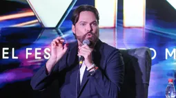 Políticos y artistas venezolanos denuncian xenofobia en Viña del Mar y defienden a humorista George Harris