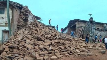 Un terremoto de magnitud 7,5 sacudió este domingo a Perú