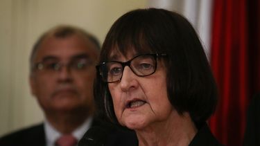 Rectora de U. de Chile repudia tesis relacionadas con pedofilia y anuncia acciones inmediatas