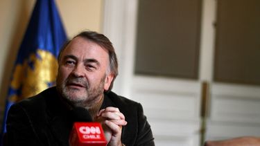 Pobrecito mortal: La respuesta del Partido Humanista a Pepe Auth por las críticas a Florcita Motuda