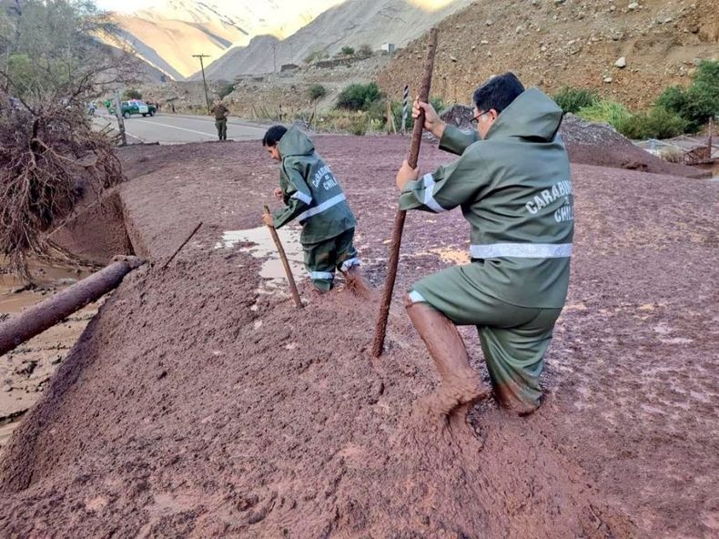 invierno altiplanico deja cerca de 140 familias afectadas en la region de antofagasta e1676902548383.jpg