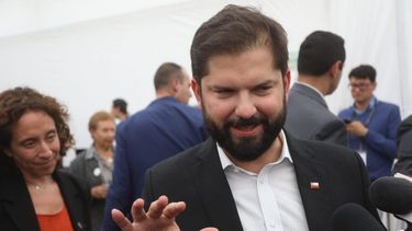 Presidente Boric felicita a Lula da Silva tras ganar reñida elección en Brasil: “Alegría”