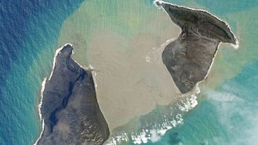 Volcán en Tonga desapareció tras la mega erupción que causó emergencia mundial