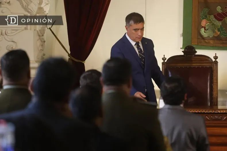 9272 mario desbordes en el municipio de santiago.webp