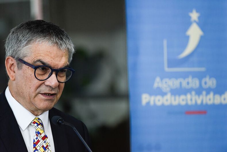 Mario Maecel.jpeg
