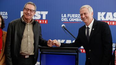 Bernando Fontaine junto a José Antonio Kast durante la campaña presidencial.&nbsp;