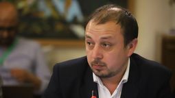 Presidente Comisión de Trabajo: AFPs “quieren seguir metiendo la mano al bolsillo a chilenos”