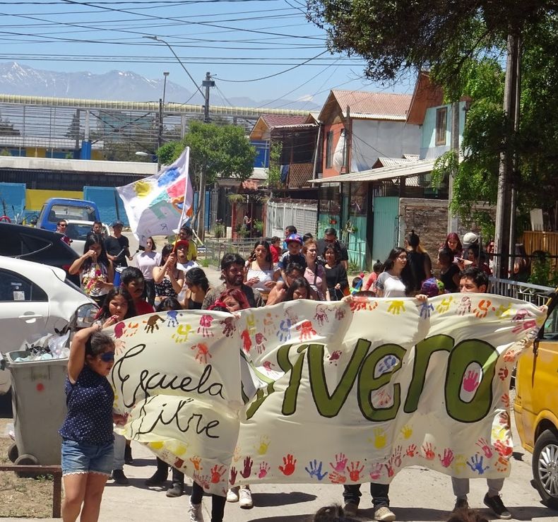 Escuela Libre El Vivero en Maipu.jpg