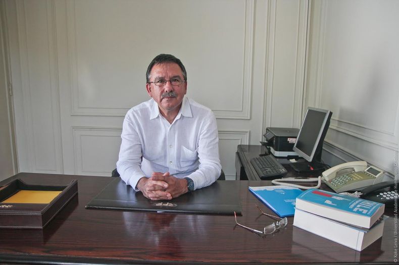 venegas.jpg