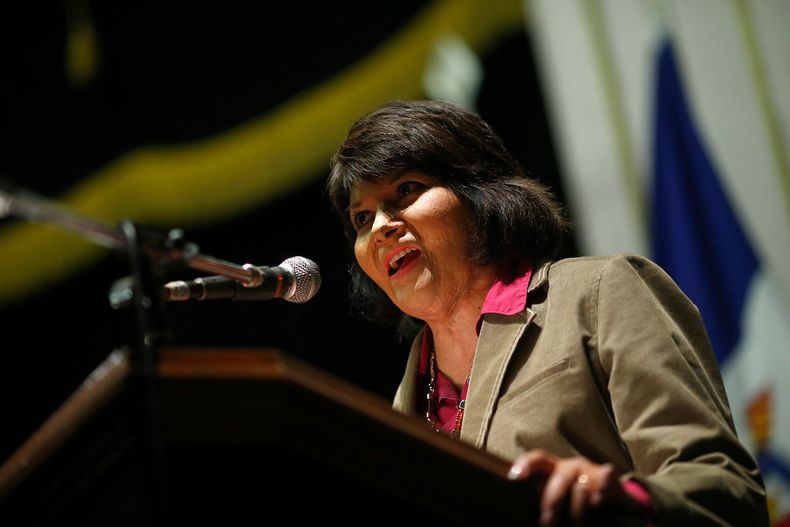 carmen gloria quintana de caso quemados me asusta constatar que nuestra democracia aun es fragil.jpg