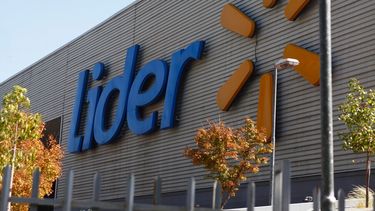 Le robaron auto desde estacionamiento en Líder de Copiapó: $15 millones de indemnización