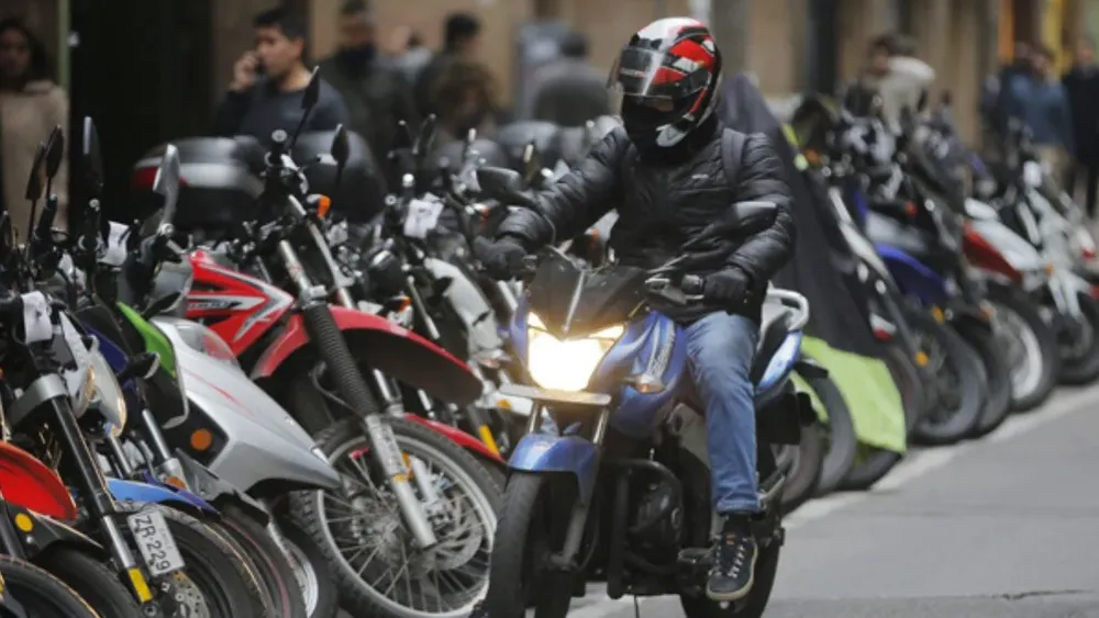 Gobierno revisará norma de ruido vehicular para enfrentar la contaminación acústica urbana