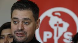 Manouchehri ironiza con polémica reaparición de Carlos Larraín: “El lado oscuro de la fuerza”