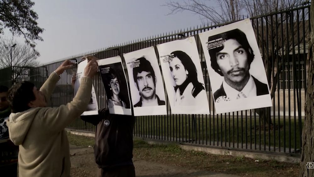 Documental Memorias de Irán 3037 disponible en el canal de Youtube de El Desconcierto.&nbsp;