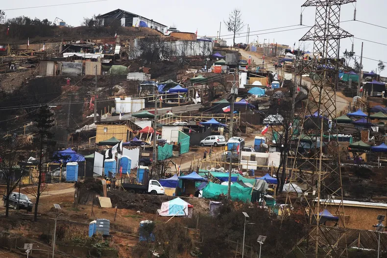 18583 incendio vina.webp