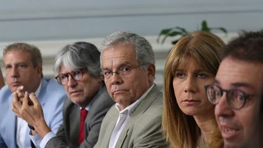 Los cuchillos largos no tardaron en llegar: Disidencia DC pide la renuncia de Carolina Goic