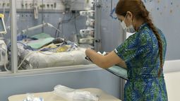 Más de 6.800 técnicos de urgencias y UCI contratados por pandemia podrían ser despedidos