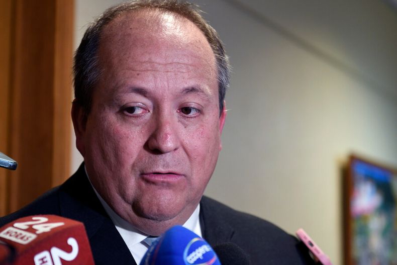 polemico  cafe  de fiscal valencia con hermosilla y chadwick sera investigado  corte pide informe.jpg