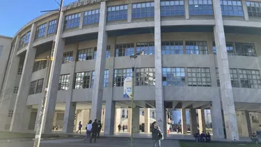 El Desconcierto | vecinos denunciaron que propietaria cerro camino usado por mas de 40 anos para acceder a ruta publica corte ordena reabrir.webp