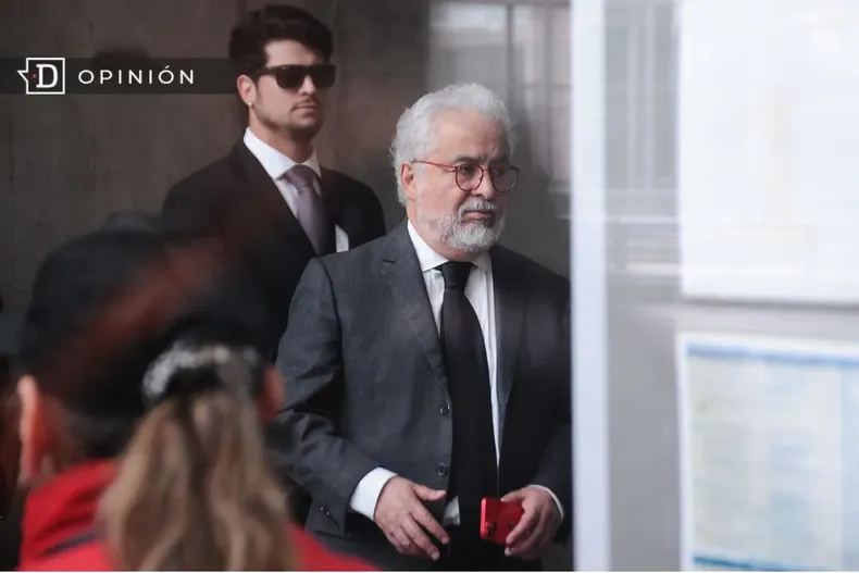 24668 luis hermosilla en el juzgado.webp