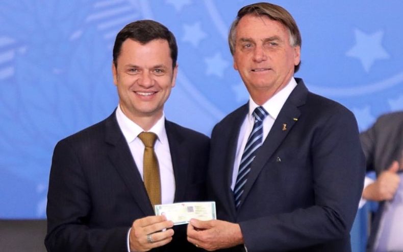 Anderson Torres con Jair Bolsonaro.jpg