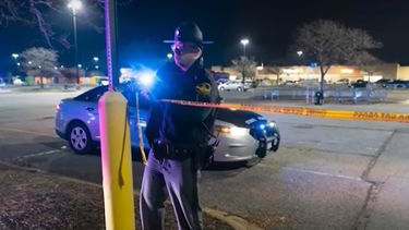 Autor de tiroteo en Walmart compró arma el mismo día y dejó nota dirigida a dios