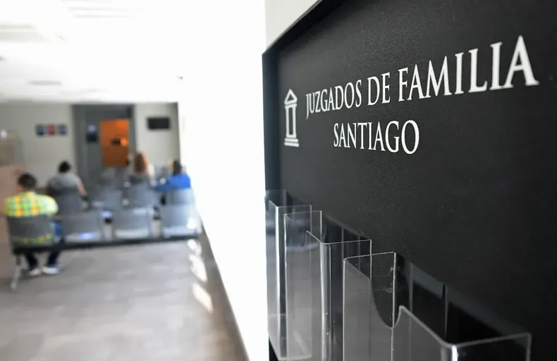 tenia deuda de $9 millones en pension porque no contaron depositos sin glosa correcta y arriesgaba carcel corte ordena revisarlos.webp