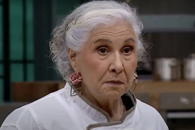 15228 teresita reyes.webp