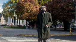 Mañalich visitó a contagiados con COVID-19 en situación de calle en Osorno
