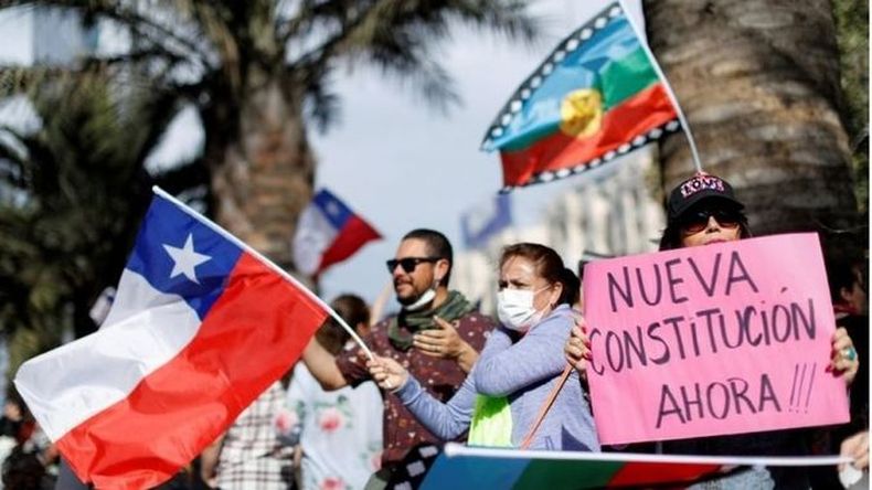 Nueva Constitucion.jpg