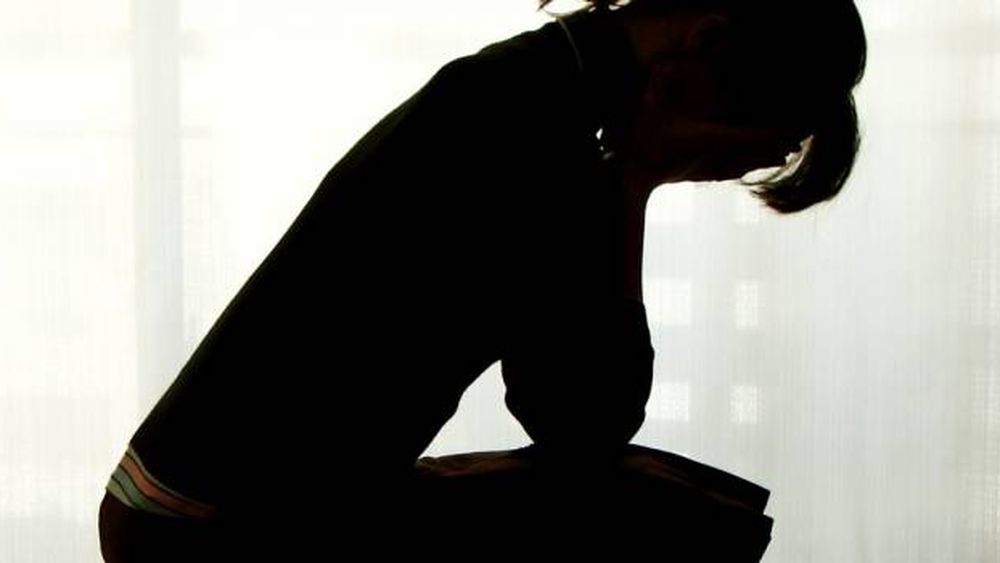 España: Roban a mujer mientras era violada por hombre que la interceptó cuando paseaba su perro
