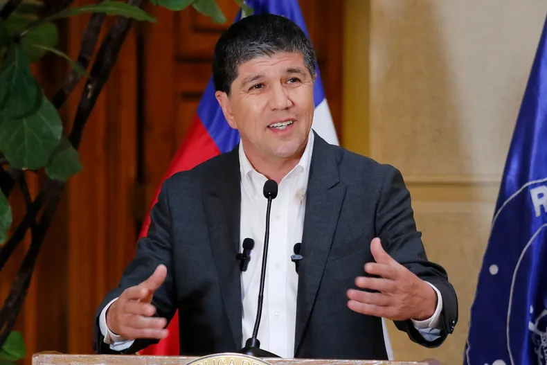 11711 a uno 1420373.webp