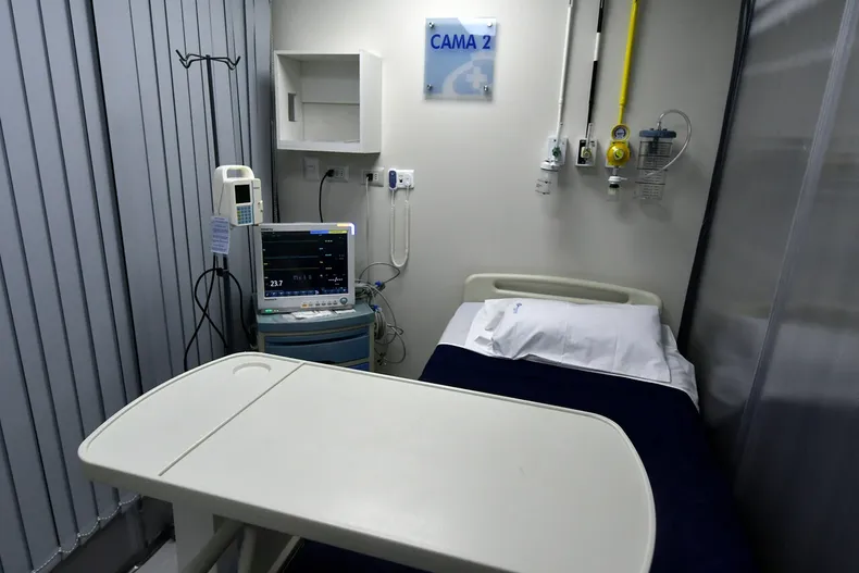 error en radiografias impidio detectar fracturas de paciente y le dejo secuelas permanentes suprema confirma pago de 21 millones.webp