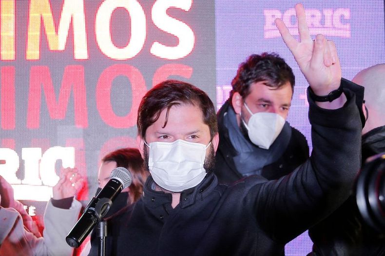Gabriel Boric emp.jpg