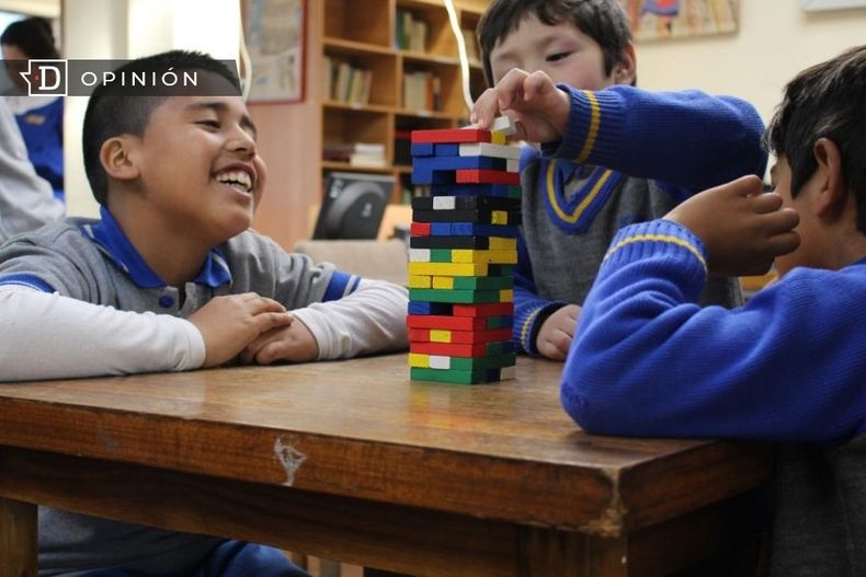educacion juego.jpg