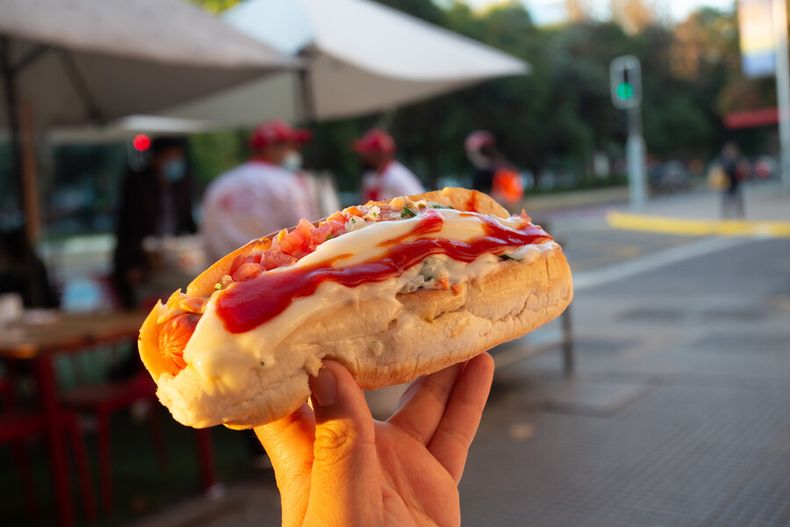 orgullo nacional completo italiano en el top 5 de los mejores hot dogs del mundo.jpg