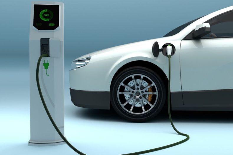 Autos eléctricos despiertan interés en los consumidores ante alzas de los combustibles.