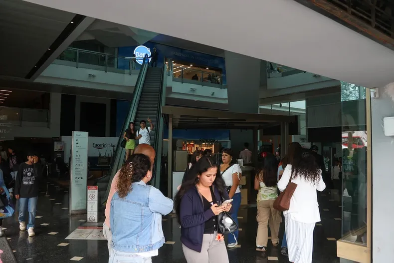 12039 corte de luz.webp