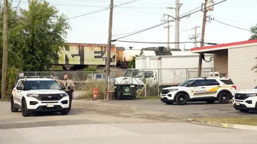 Gobernadores de Illinois y Chicago plantan cara a Trump y desafían sus medidas migratorias: “Ni un paso atrás”