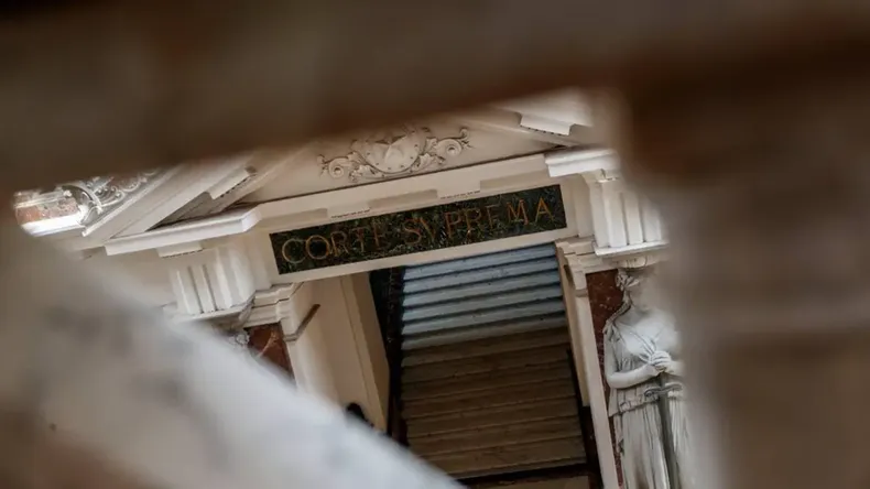 empresas dividieron proyecto de extraccion de aridos para evitar evaluacion ambiental corte suprema confirmo sancion de la sma.webp