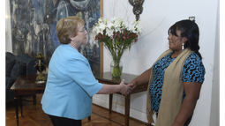 Gabriela Blas, la pastora aymara que fue recibida por Bachelet en La Moneda tras acuerdo amistoso con el Estado
