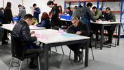 La Ley Miscelánea eliminaría la franquicia Sence, clave para la inclusión laboral, además, habría recortes para ayudas en educación superior.